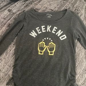 Long sleeve, grey, stretchy material, super cute